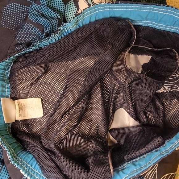 Speedo mens bord shorts, swim suit,beach wear *** STOP BYTHE CLOSET Ty.... - Picture 7 of 7